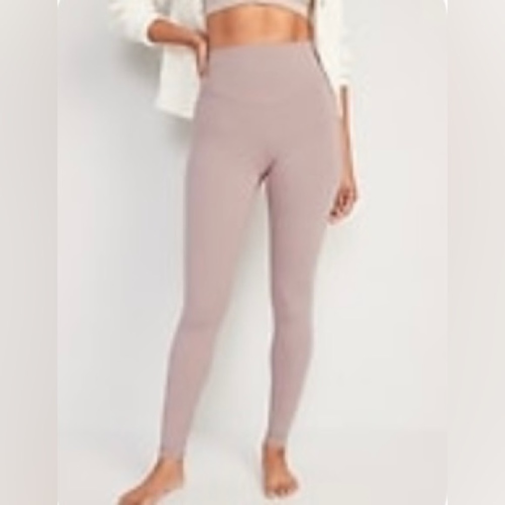 NWOT OLD NAVY Pink Leggings L